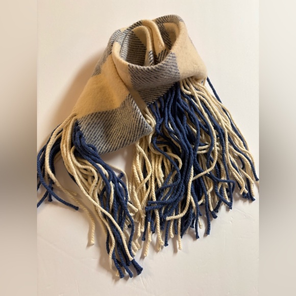 Burberry Accessories - Rare! Authentic Burberry Cream and Blue Wool Blend fringe Scarf